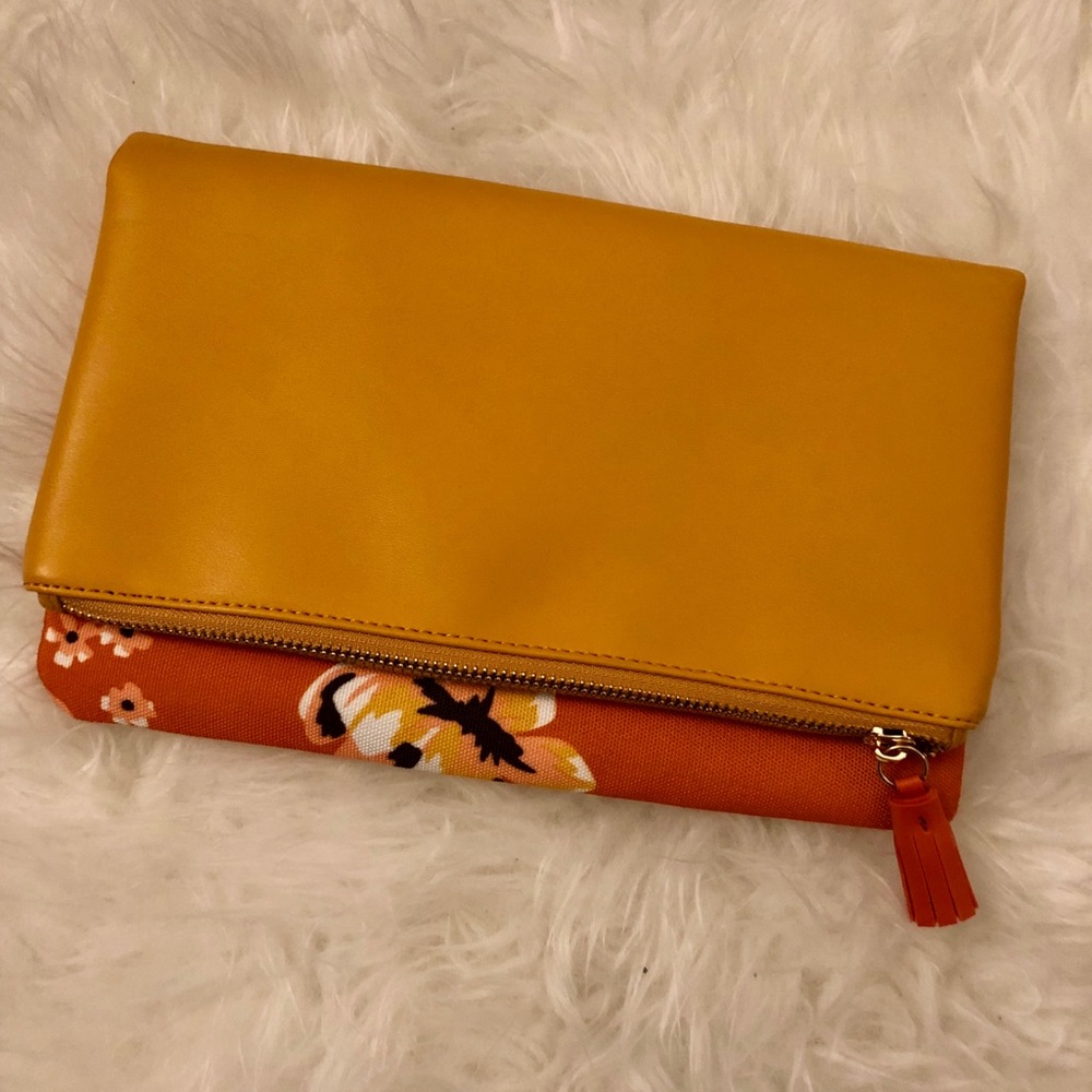 NWOT Rachel Pally Clutch